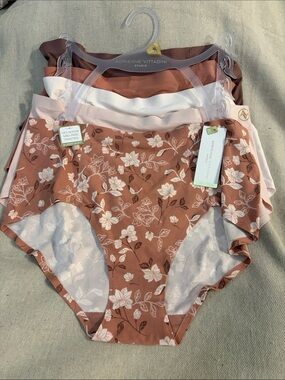 Adrienne Vittadini Women's High-Waist Floral Briefs - Rose Brown (3Pack)